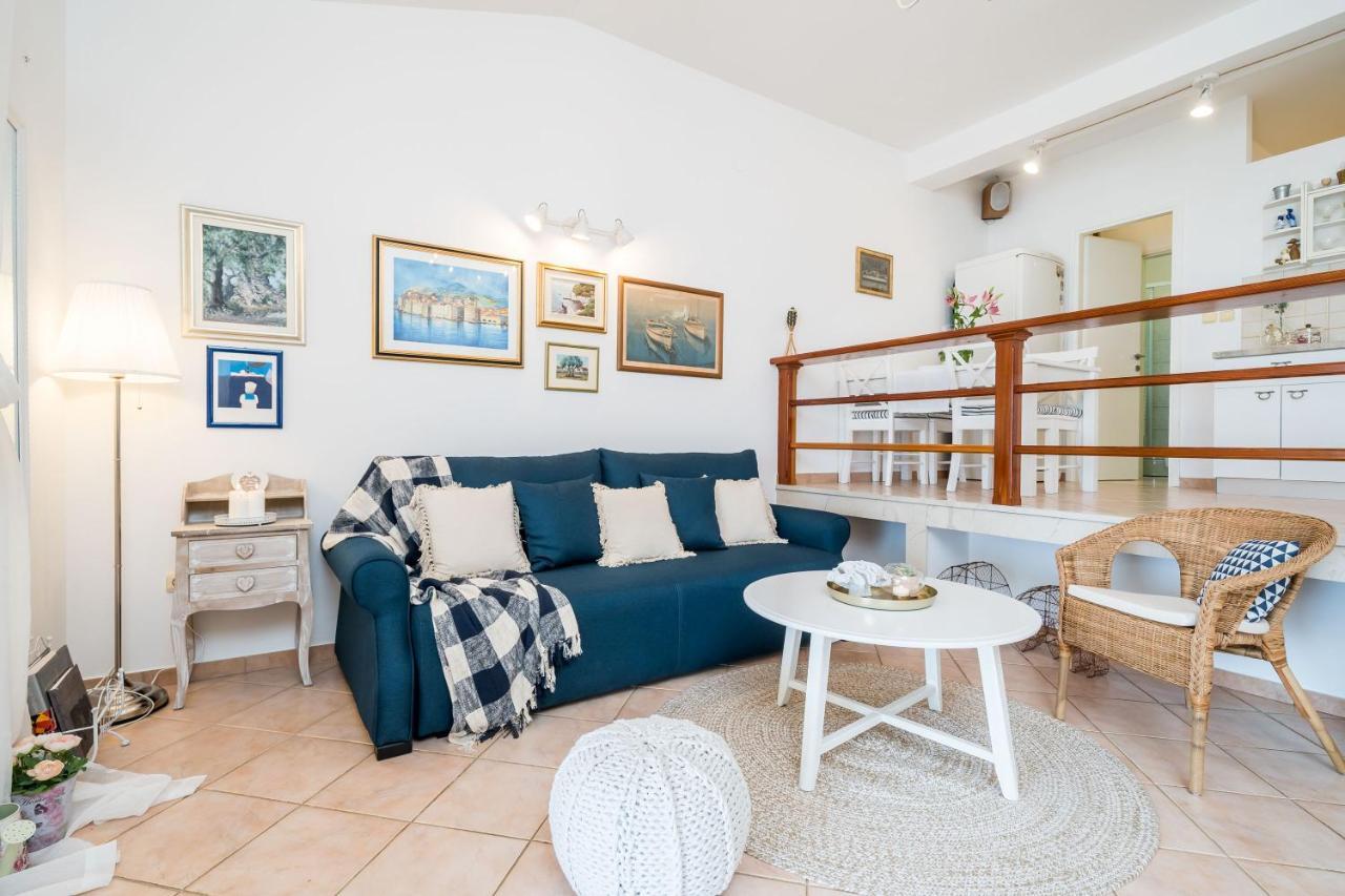 Apartments Ratac Lobrovic With Private Beach And Beautiful Sunset Slano Exteriér fotografie