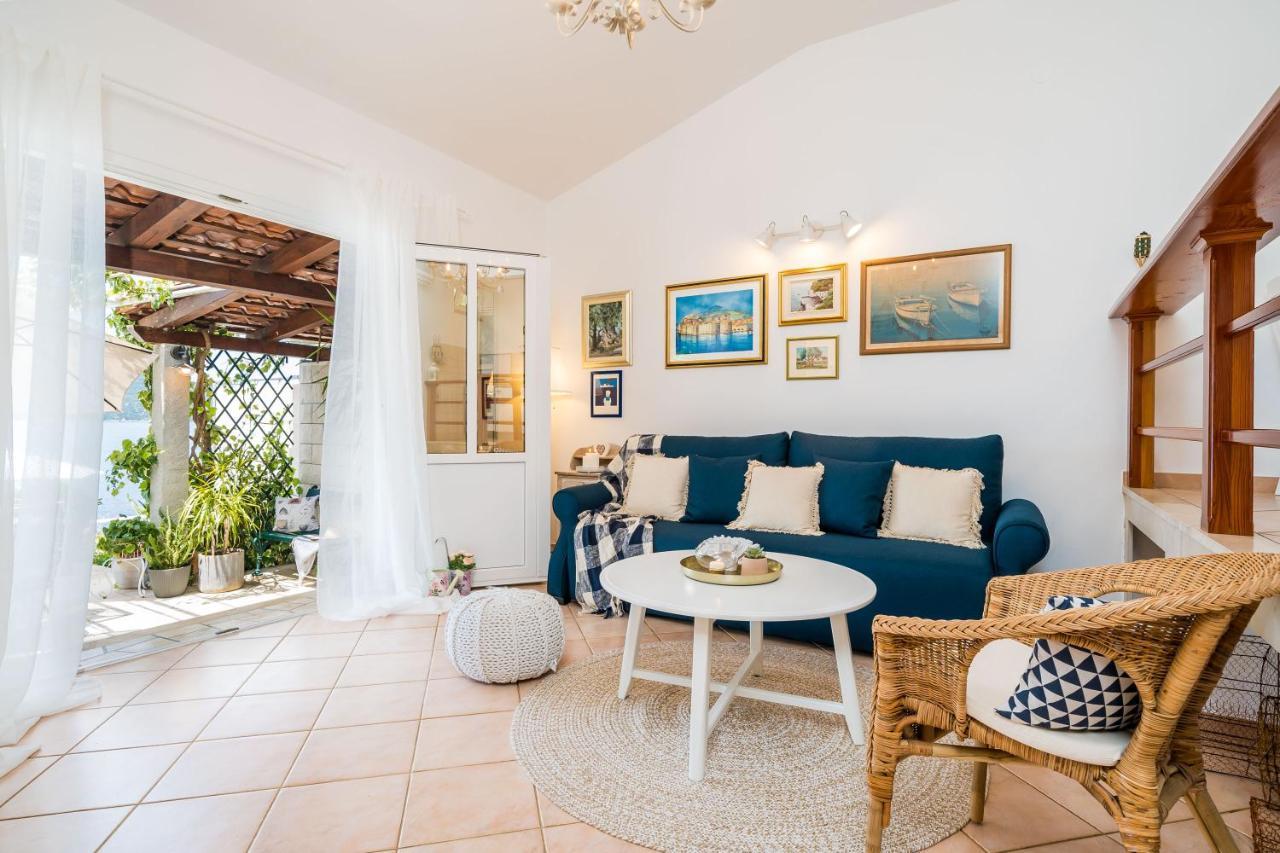 Apartments Ratac Lobrovic With Private Beach And Beautiful Sunset Slano Exteriér fotografie