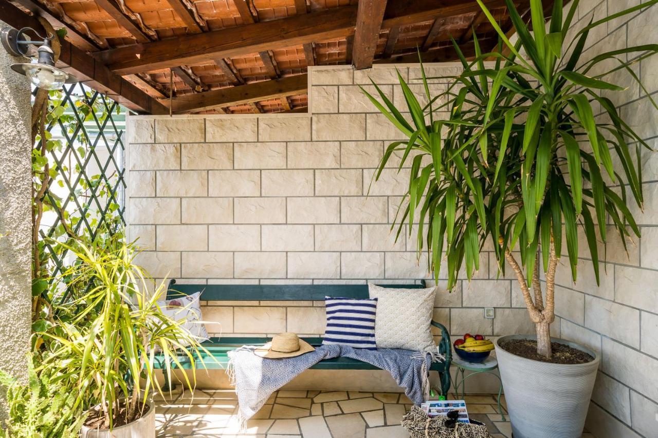 Apartments Ratac Lobrovic With Private Beach And Beautiful Sunset Slano Exteriér fotografie