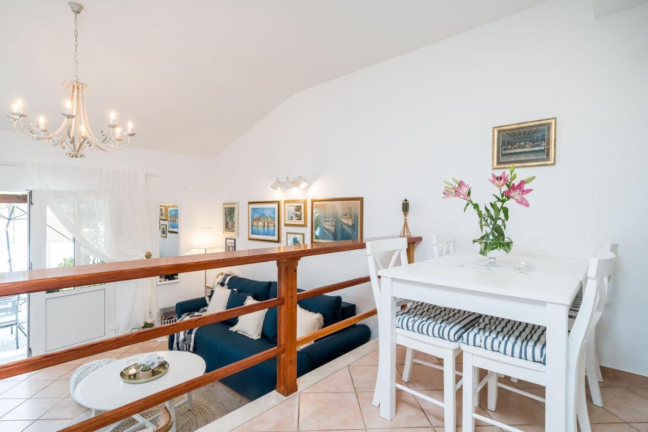 Apartments Ratac Lobrovic With Private Beach And Beautiful Sunset Slano Exteriér fotografie