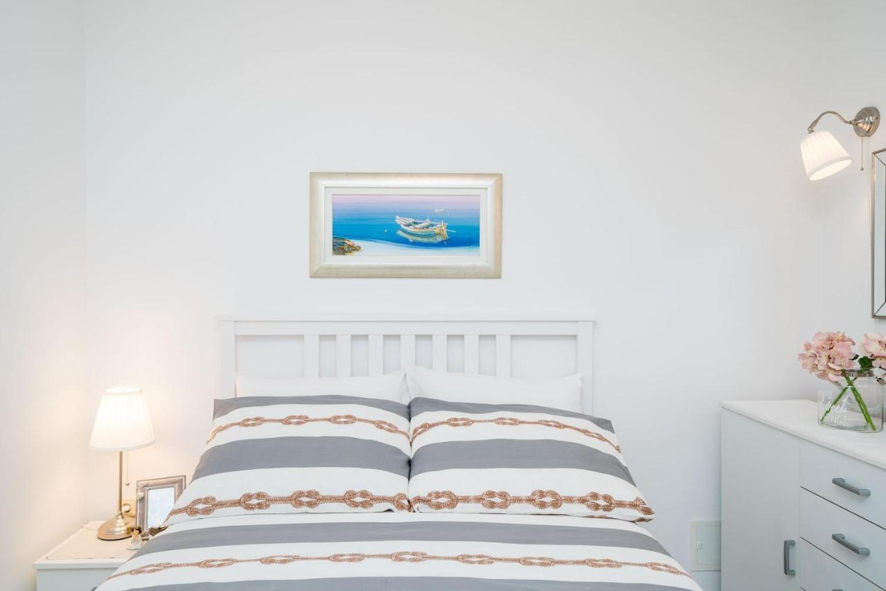Apartments Ratac Lobrovic With Private Beach And Beautiful Sunset Slano Exteriér fotografie