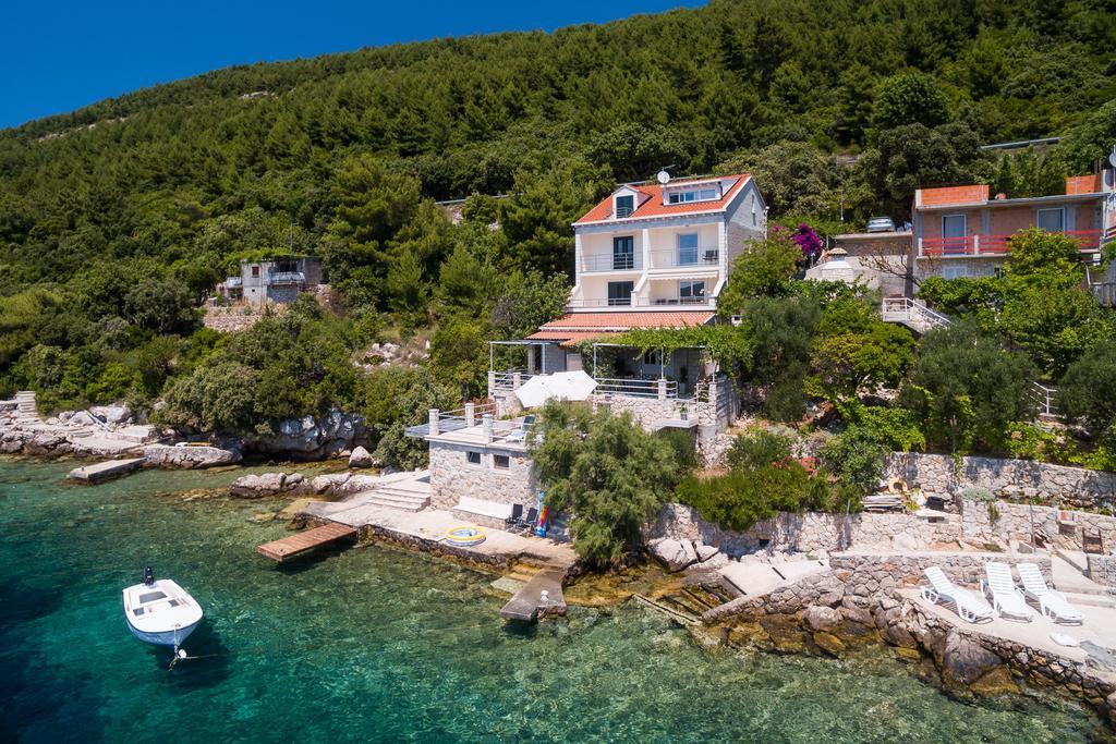 Apartments Ratac Lobrovic With Private Beach And Beautiful Sunset Slano Exteriér fotografie