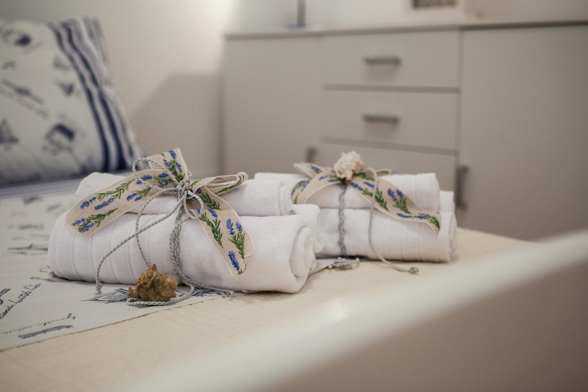 Apartments Ratac Lobrovic With Private Beach And Beautiful Sunset Slano Exteriér fotografie